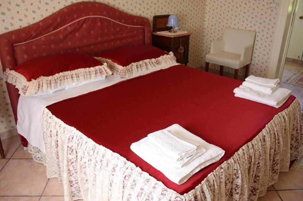 B&B Villa Floriana Торторето Экстерьер фото